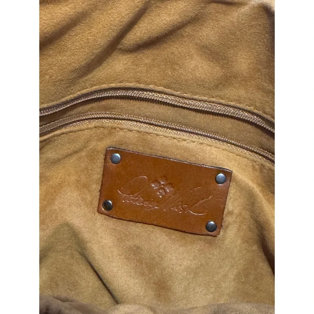 Patricia Nash Kirby East West leather crossbody bag "Rustic Mums" - Picture 9 of 9